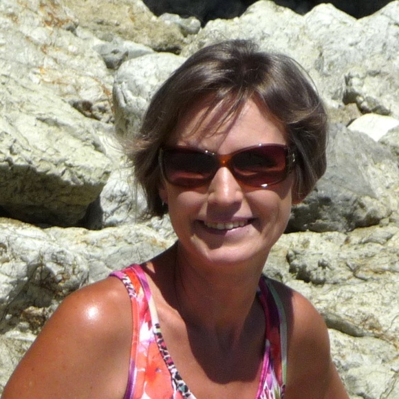 Meet your Posher, Svetlana - Picture 1 of 2